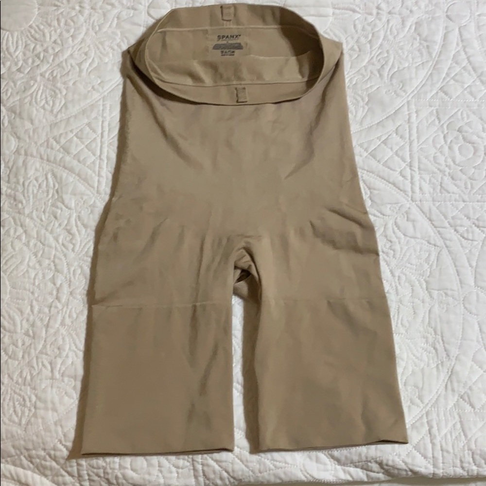 Spanx high-waisted mid thigh shorts